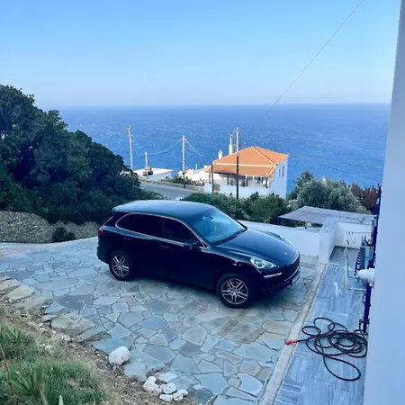 Bella Villa *